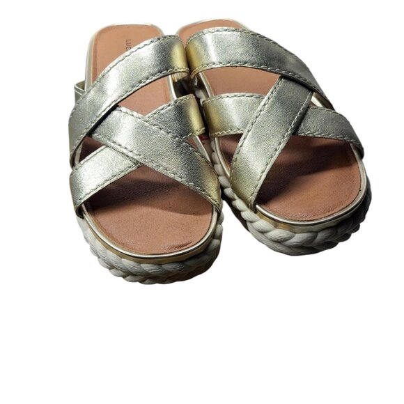 Lucky Brand Gold sandal slip on 7.5 - Picture 3 of 5